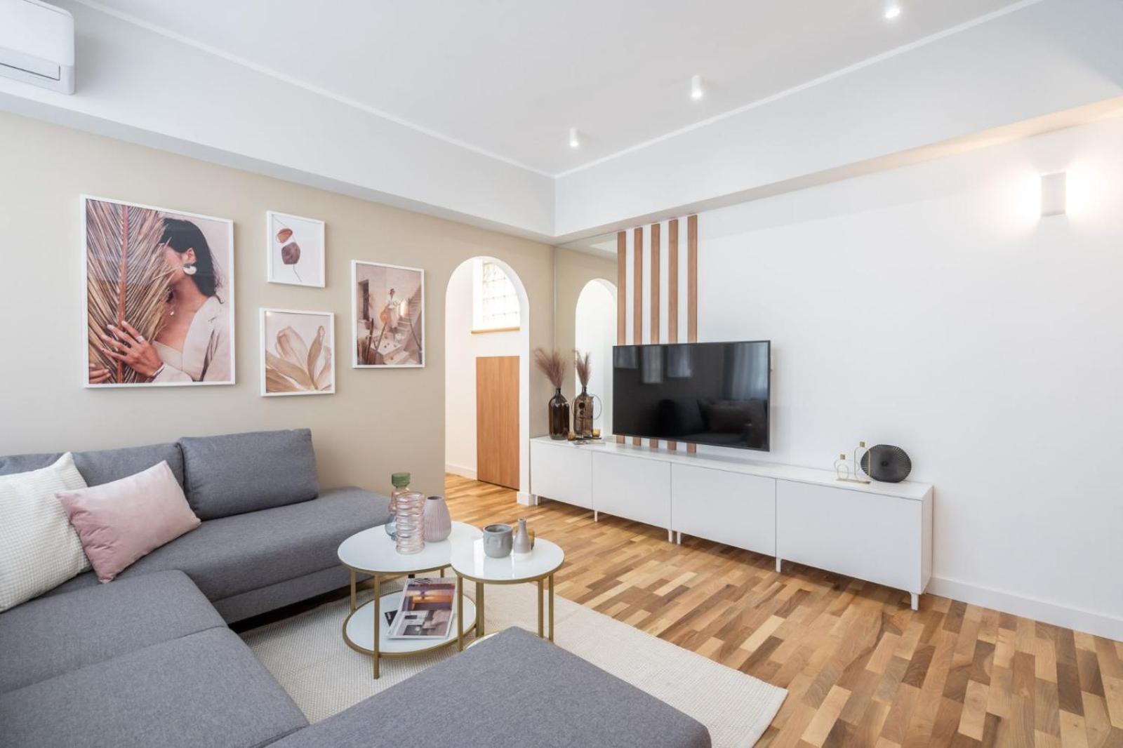 Old Town Bucharest, Lovely 2 Bedrooms Apartment Buitenkant foto